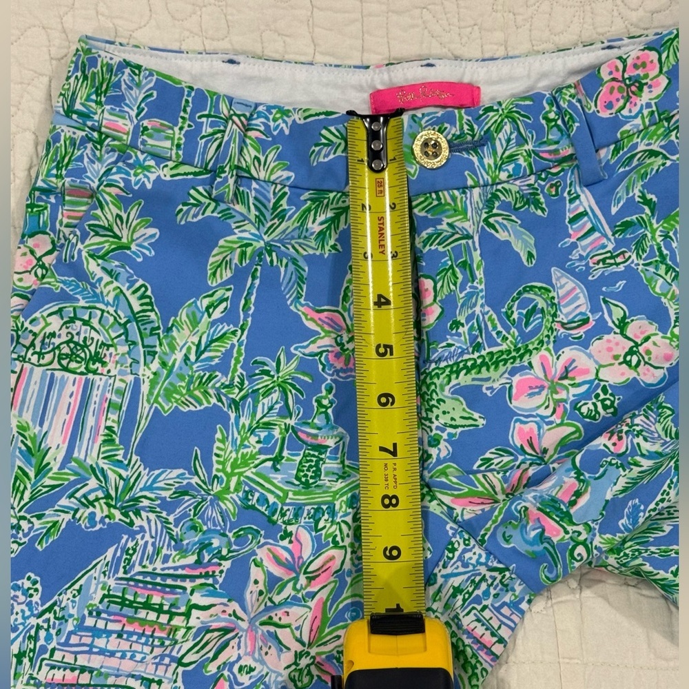 Lilly Pulitzer Womens Blue Tropical Floral Bermuda Shorts Size 0 stretch - Picture 4 of 8